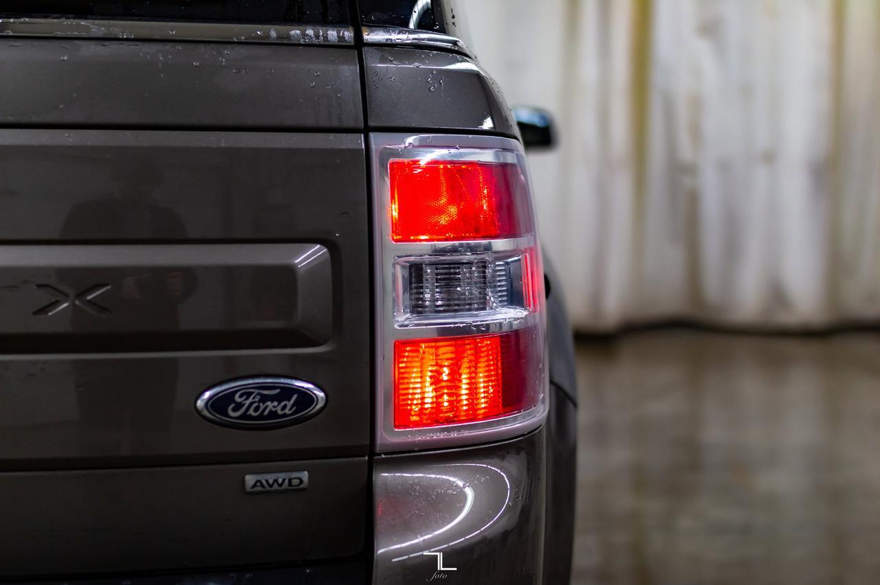 2013 Ford Flex AWD SEL Leather Roof BCam Red Deer AB