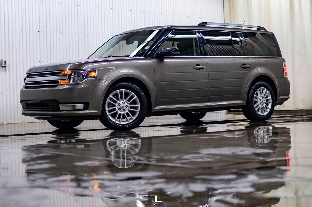 2013 Ford Flex AWD SEL Leather Roof BCam Red Deer AB