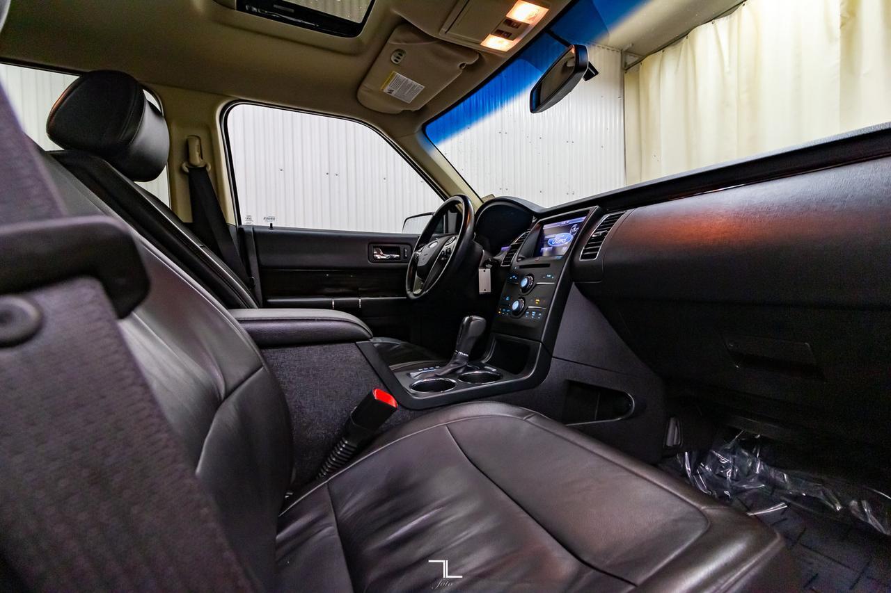 2013 Ford Flex AWD SEL Leather Roof BCam Red Deer AB