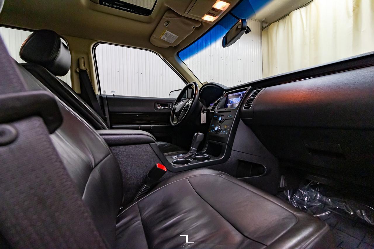 2013 Ford Flex AWD SEL Leather Roof BCam Red Deer AB