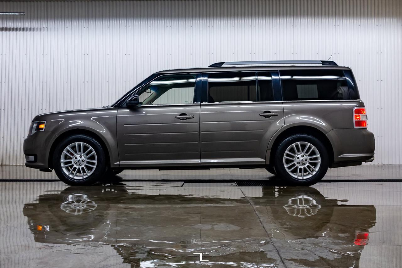 2013 Ford Flex AWD SEL Leather Roof BCam Red Deer AB