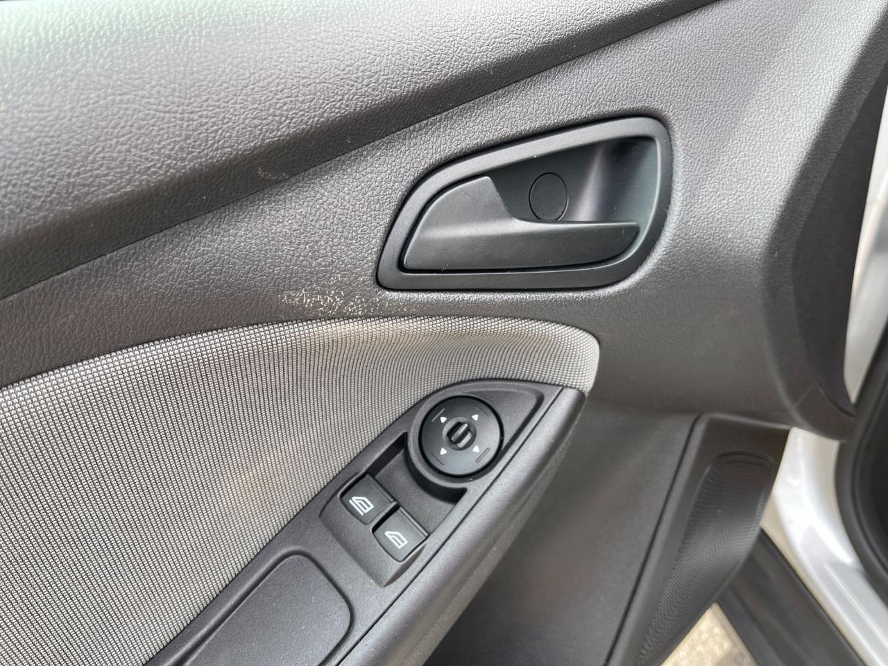 2013 Ford Focus S Hayden ID