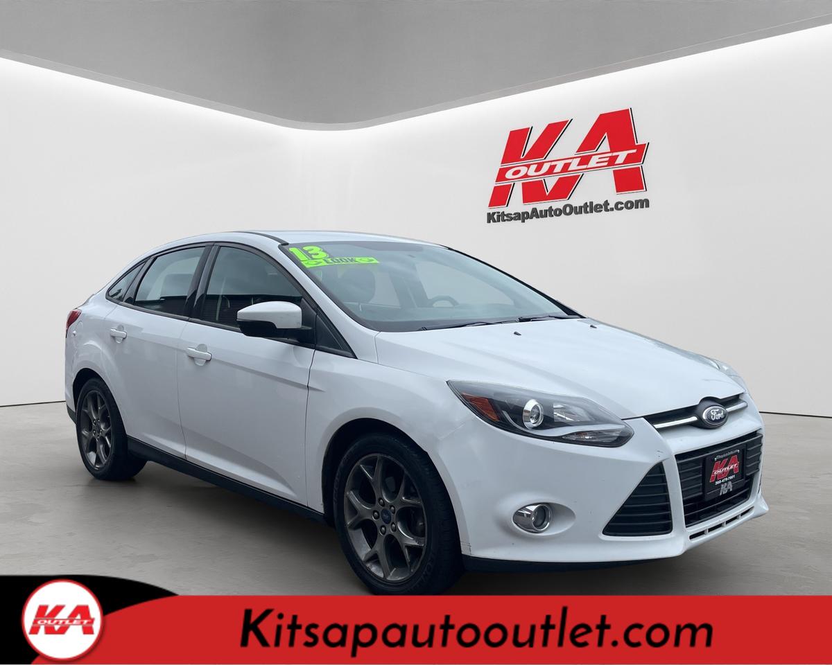 2013 Ford Focus SE Sedan 4D