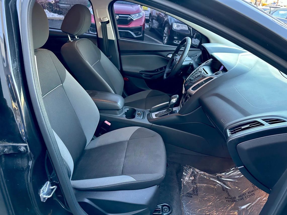 2013 Ford Focus SE Sedan 4D Cincinnati OH