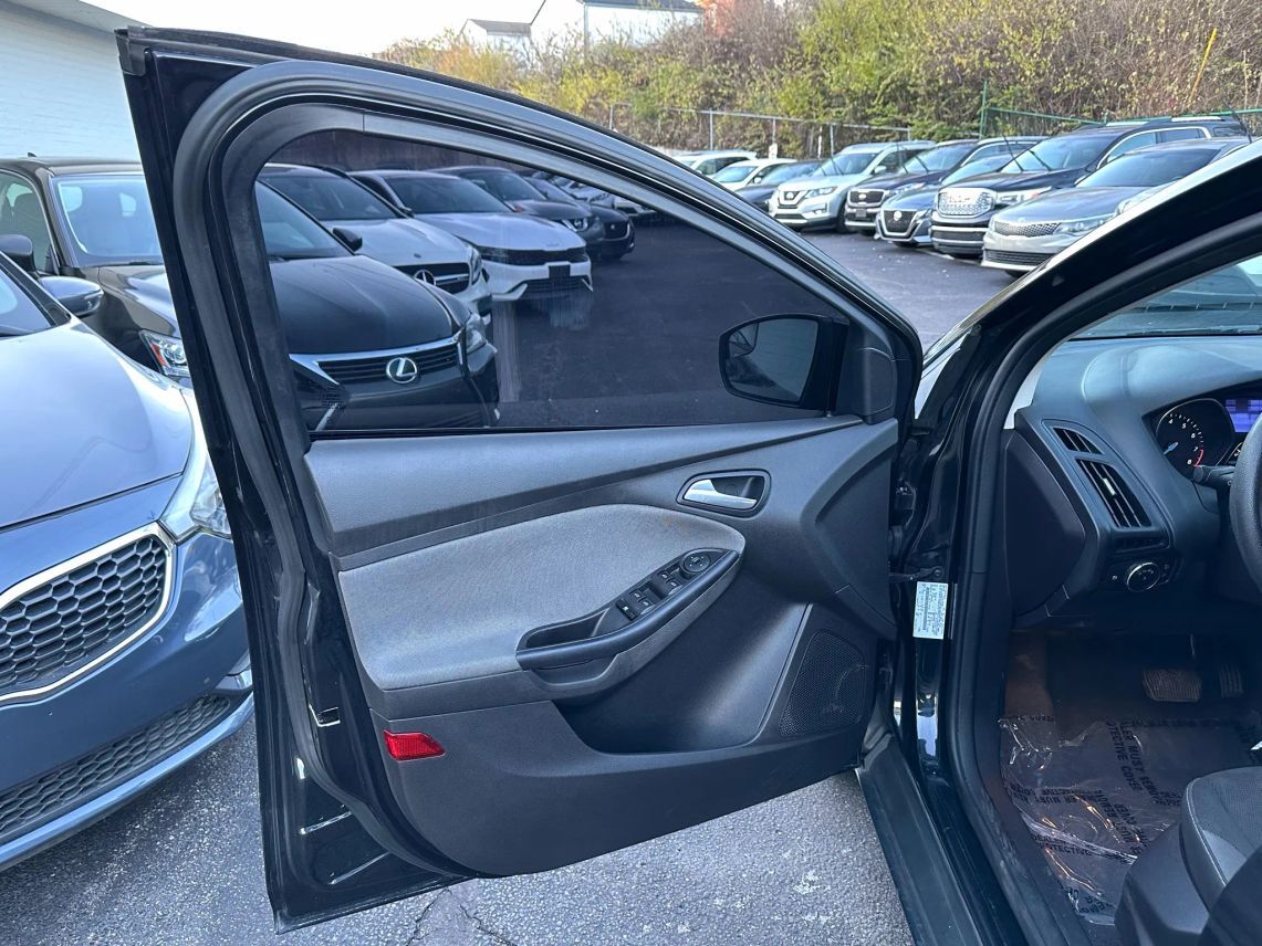 2013 Ford Focus SE Sedan 4D Cincinnati OH