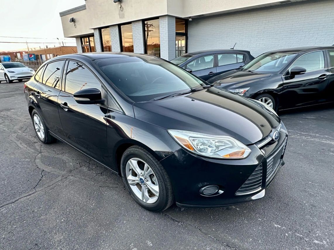 2013 Ford Focus SE Sedan 4D