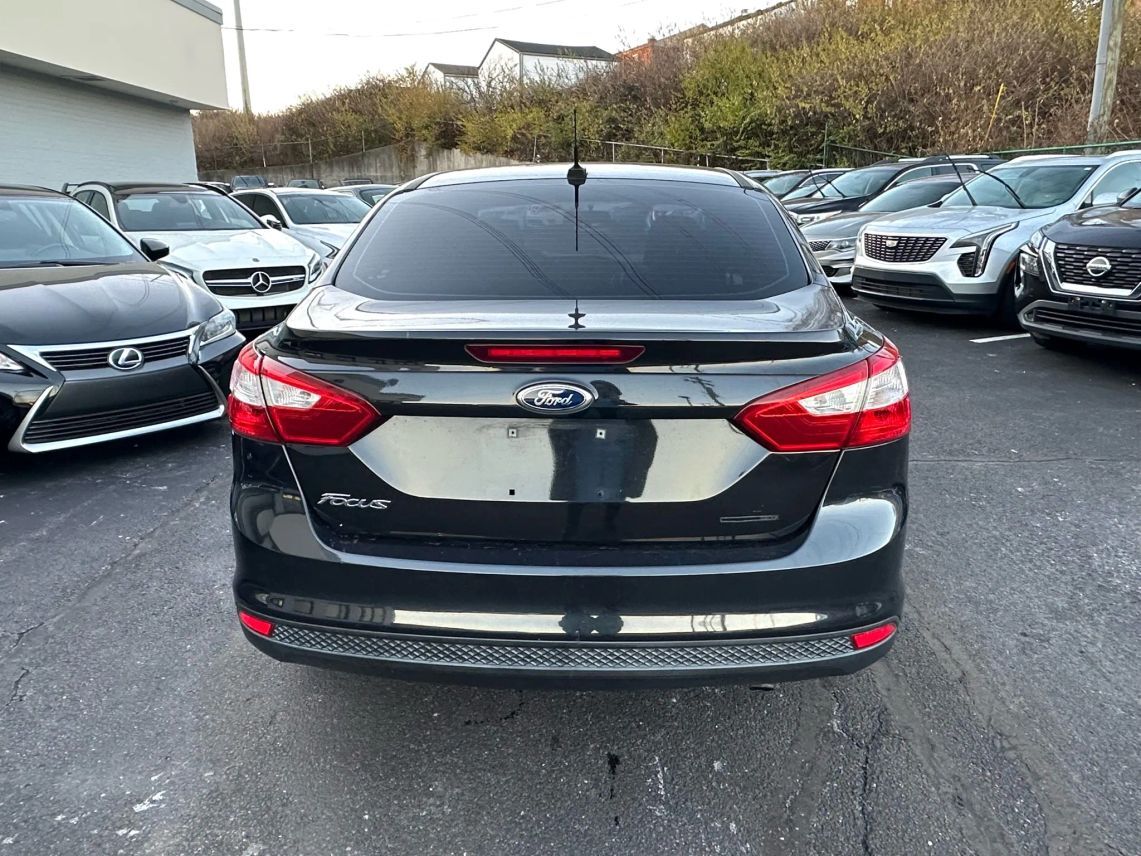 2013 Ford Focus SE Sedan 4D Cincinnati OH