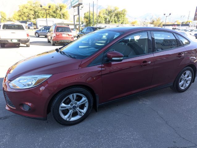 2013 Ford Focus SE Sedan