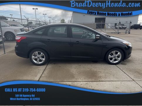 2013_Ford_Focus_SE_ West Burlington IA