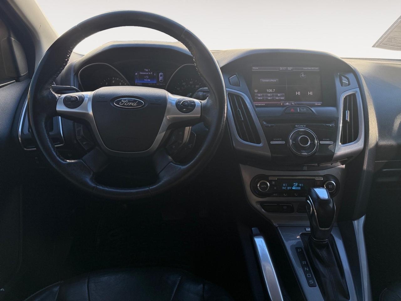 2013 Ford Focus Titanium, SUNROOF, SONY SPEAKERS, HEATED SEATS, POWER AND HEATED MIRRORS, REMOTE START, PUSH BUTTON START, BACKUP CAMERA, BLUETOOTH, COME AND TEST DRIVE THIS FORD FOCUS TODAY! Norfolk VA
