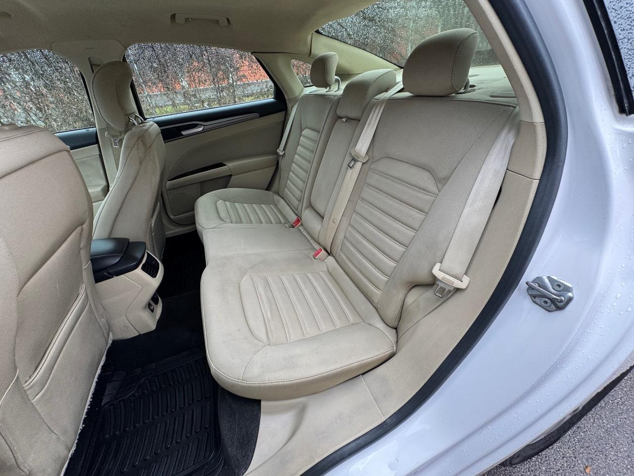 2013 Ford Fusion Hybrid SE Austin TX