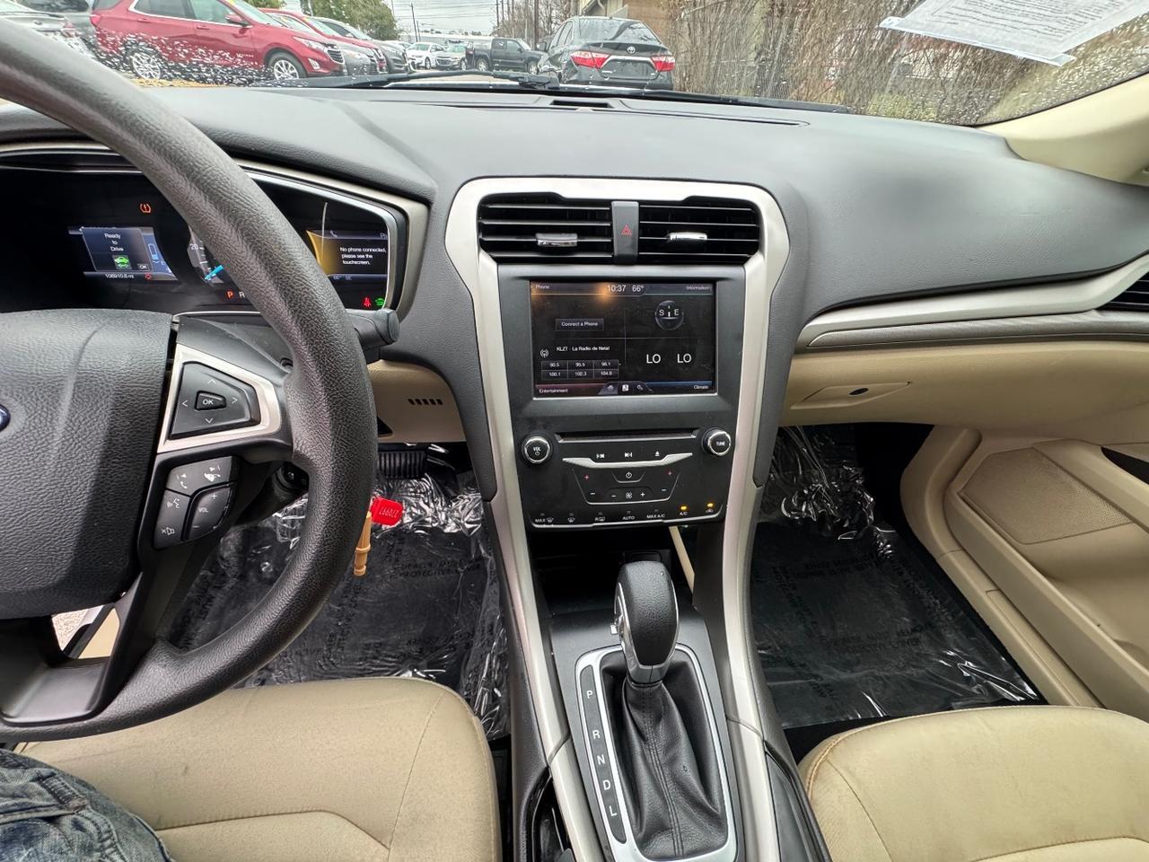 2013 Ford Fusion Hybrid SE Austin TX