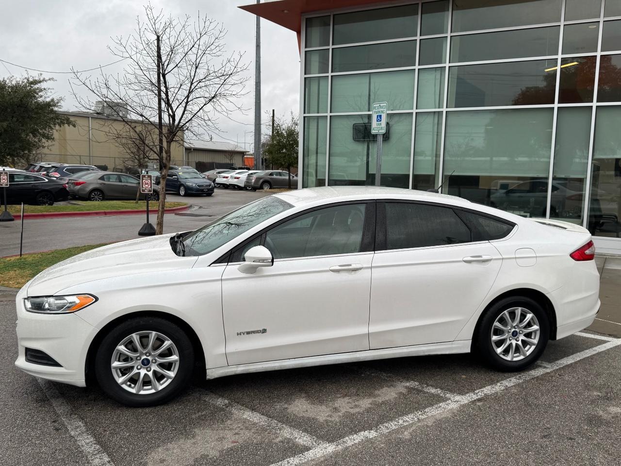 2013 Ford Fusion Hybrid SE Austin TX