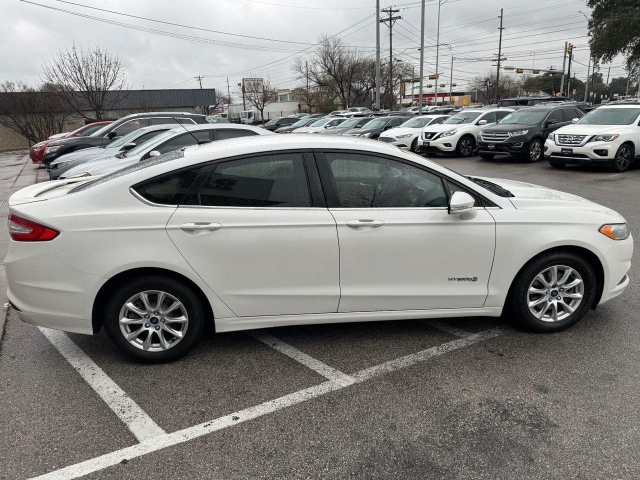 2013 Ford Fusion Hybrid SE Austin TX