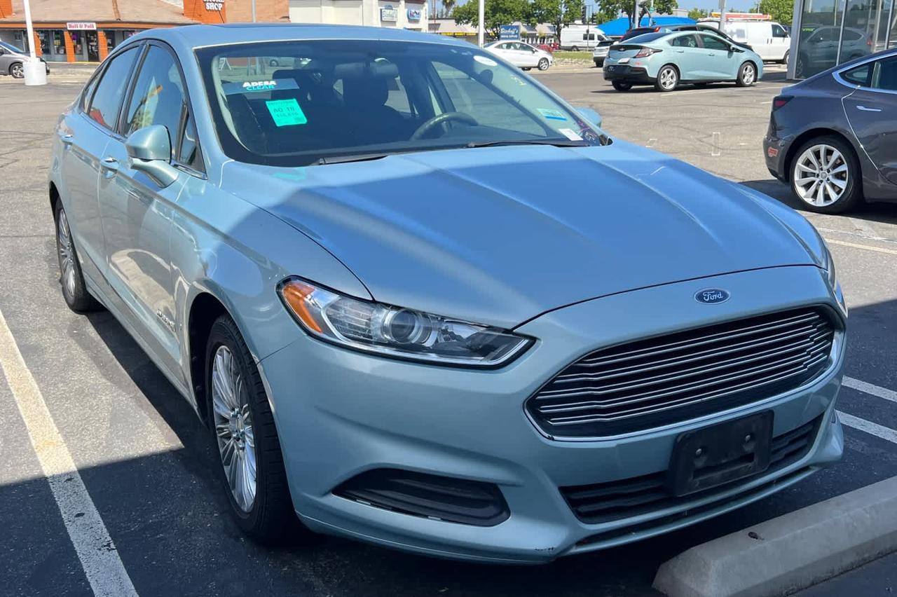 2013 Ford Fusion Hybrid SE Hybrid