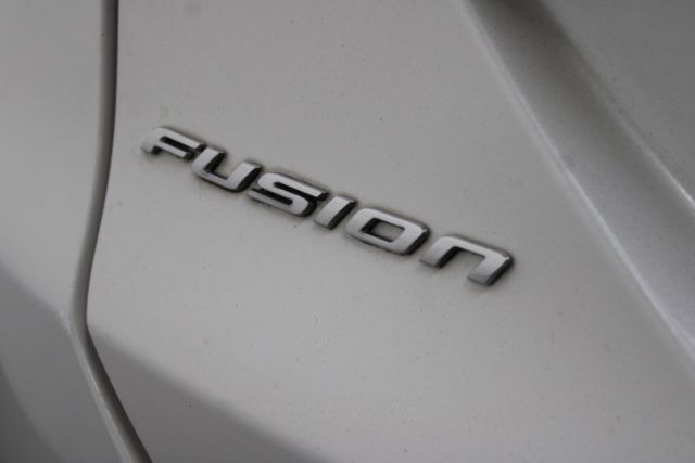 2013 Ford Fusion Hybrid Titanium Chantilly VA