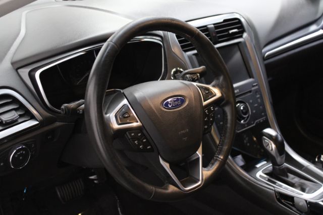 2013 Ford Fusion Hybrid Titanium Chantilly VA