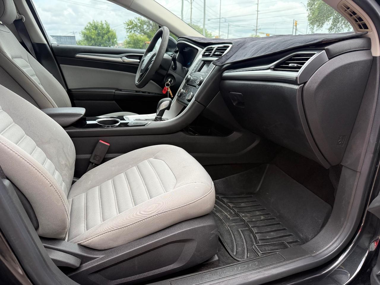 2013 Ford Fusion S Austin TX