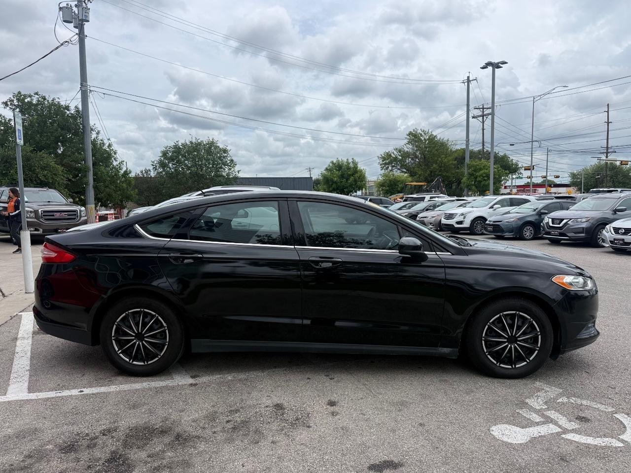 2013 Ford Fusion S Austin TX