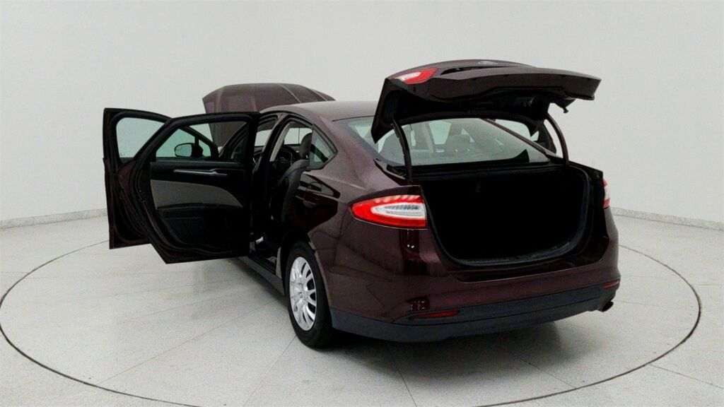 2013 Ford Fusion S Laurel MD