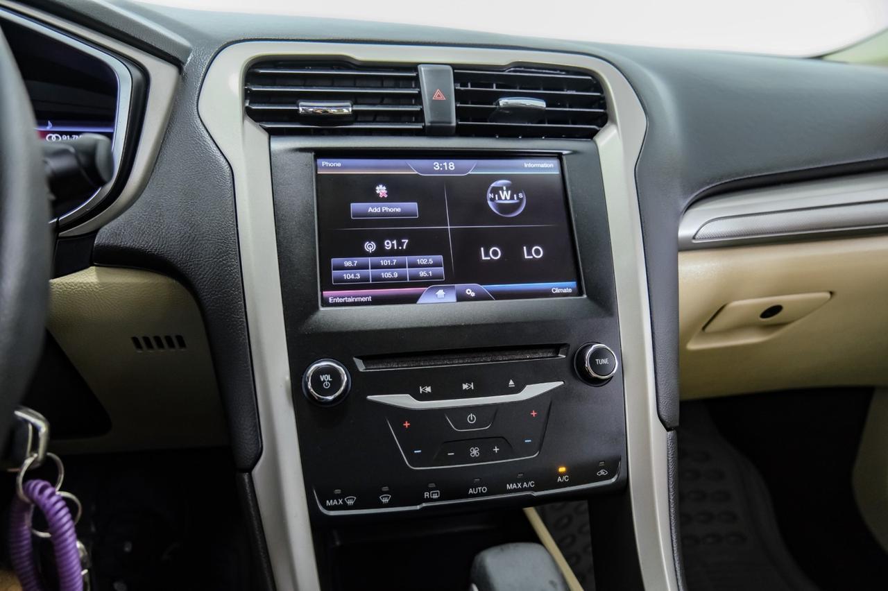 2013 Ford Fusion SE AUTOMATIC REAR CAMERA BLUETOOTH POWER DRIVER SEAT CRUISE CONTROL ALLOY WHEELS Carrollton TX