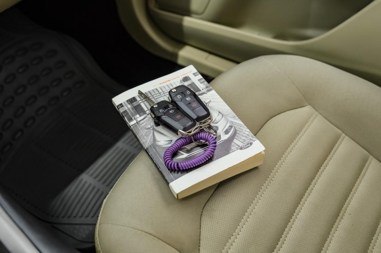 2013 Ford Fusion SE AUTOMATIC REAR CAMERA BLUETOOTH POWER DRIVER SEAT CRUISE CONTROL ALLOY WHEELS Carrollton TX