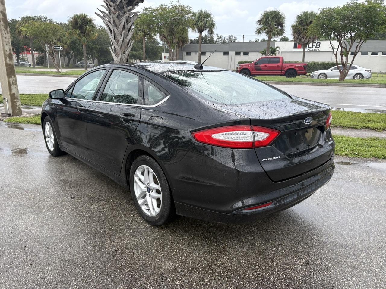 2013 Ford Fusion SE