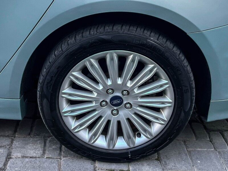 2013 Ford Fusion SE Hybrid Wilmington NC