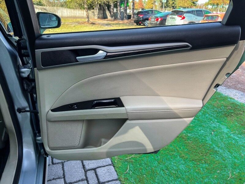 2013 Ford Fusion SE Hybrid Wilmington NC