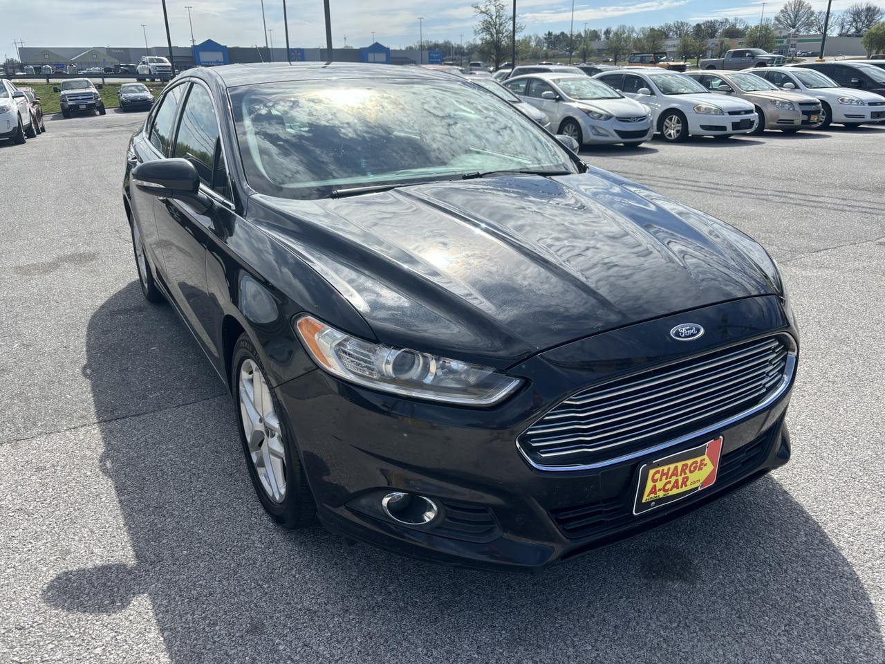 2013 Ford Fusion SE Sedan 4D