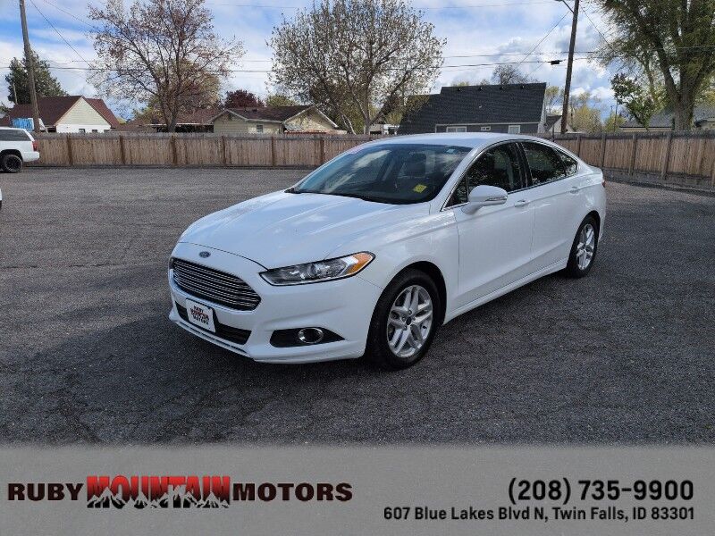 2013 Ford Fusion SE