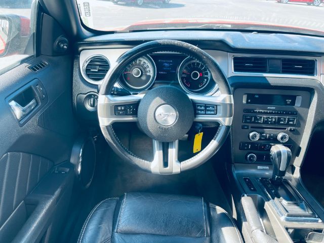 2013 Ford Mustang - SAR V6 Premium