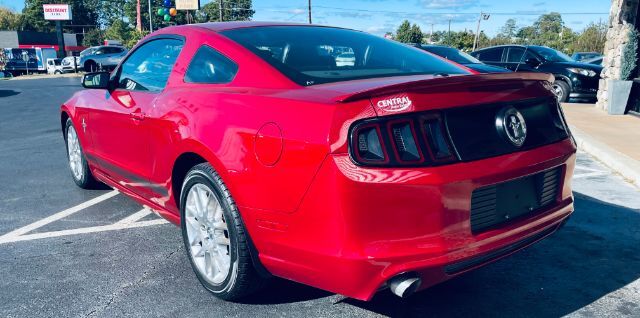 2013 Ford Mustang - SAR V6 Premium