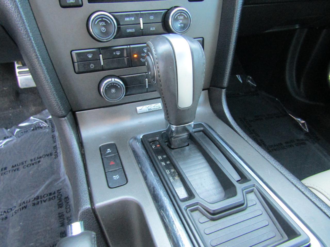 2013 Ford Mustang 2dr Cpe V6 Grand Prairie TX