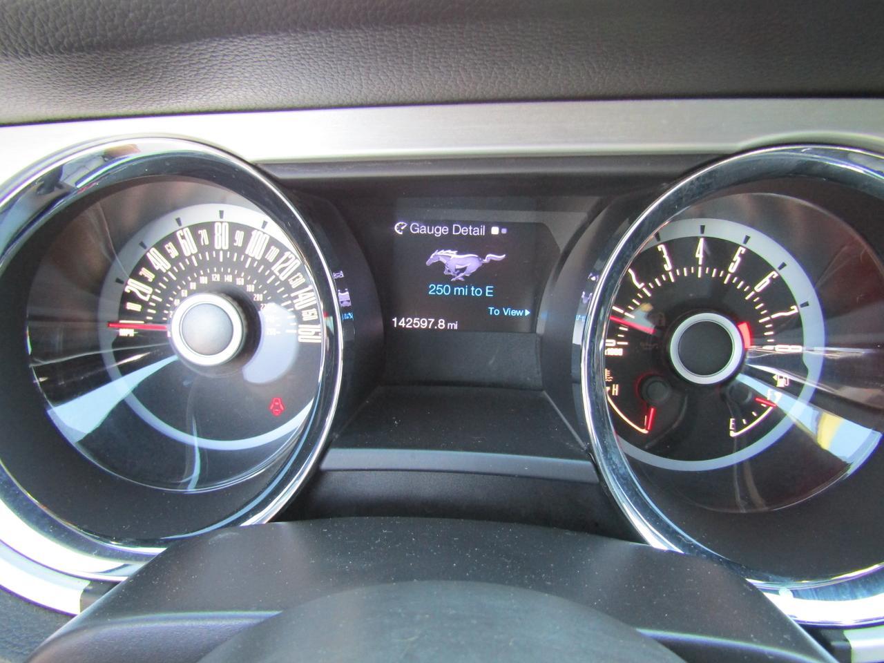 2013 Ford Mustang 2dr Cpe V6 Grand Prairie TX