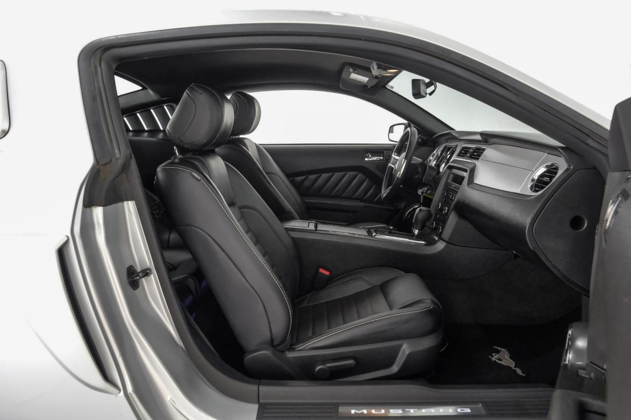 2013 Ford Mustang GT PREMIUM AUTOMATIC LEATHER SEATS POWER DRIVER SEAT CRUISE CONT Carrollton TX