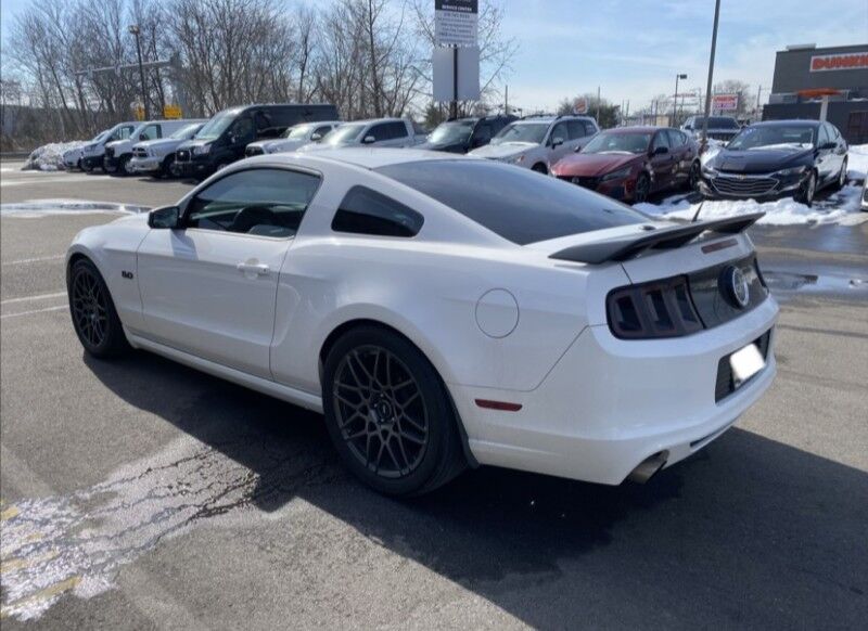 2013 Ford Mustang GT Premium