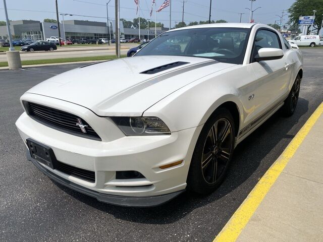 2013 Ford Mustang GT Premium Green Bay WI