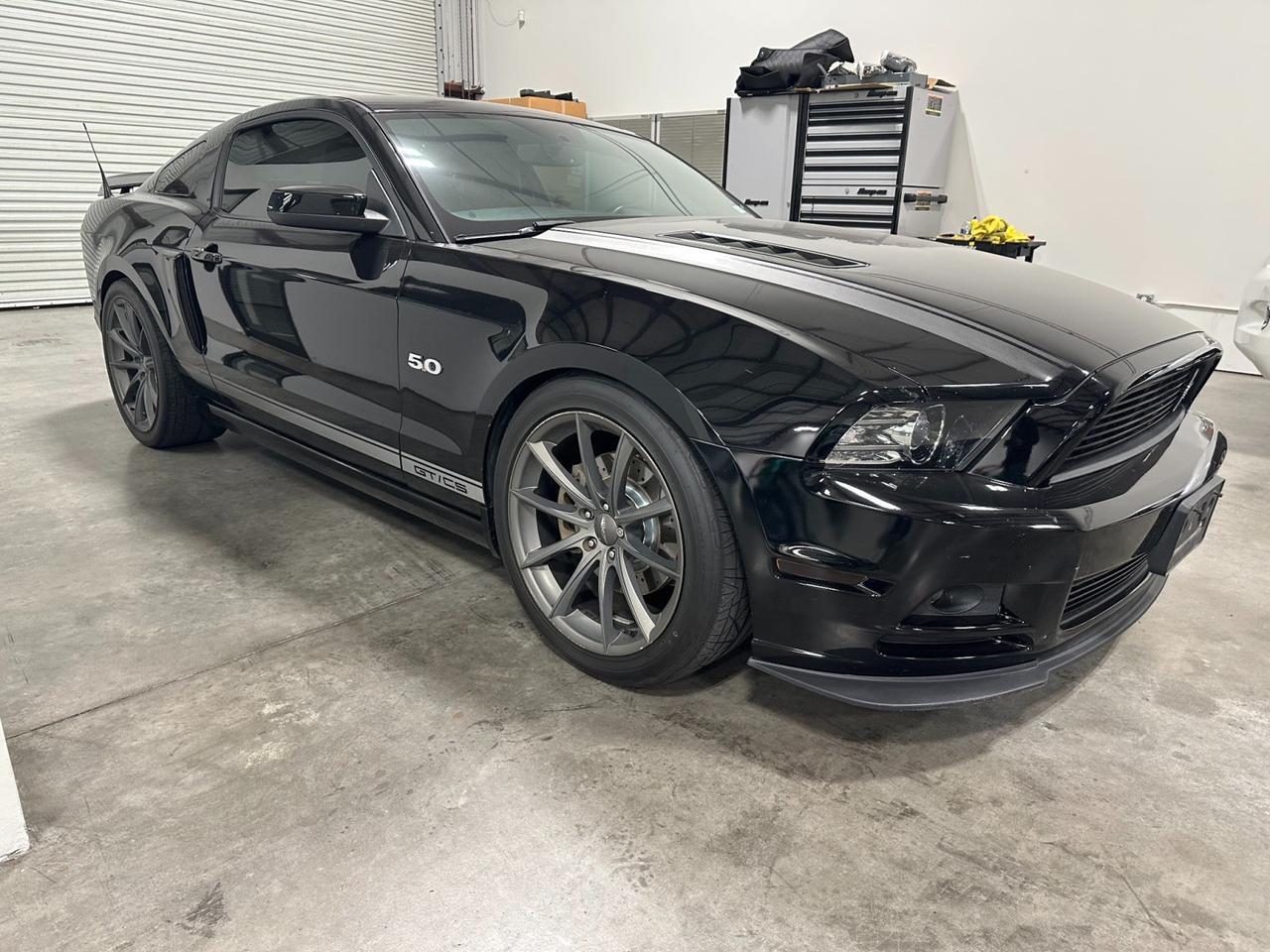 2013 Ford Mustang GT Premium Houston TX