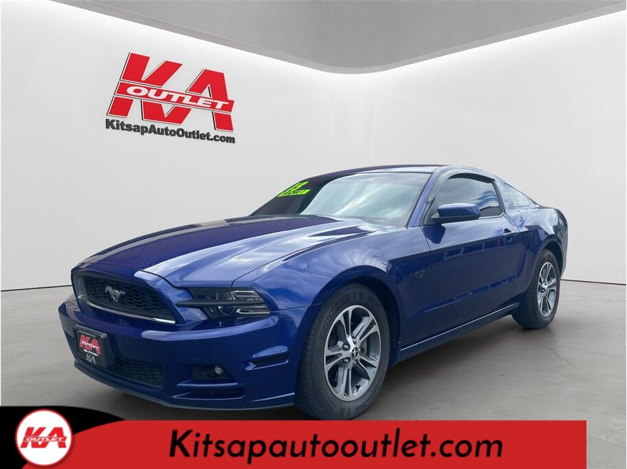 2013 Ford Mustang V6 Premium Coupe 2D