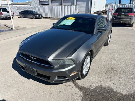 2013 Ford Mustang V6 Premium Gainesville TX