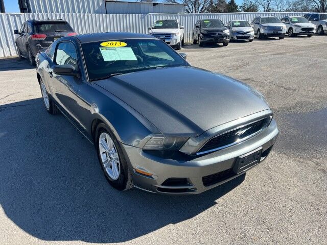 2013 Ford Mustang V6 Premium Gainesville TX