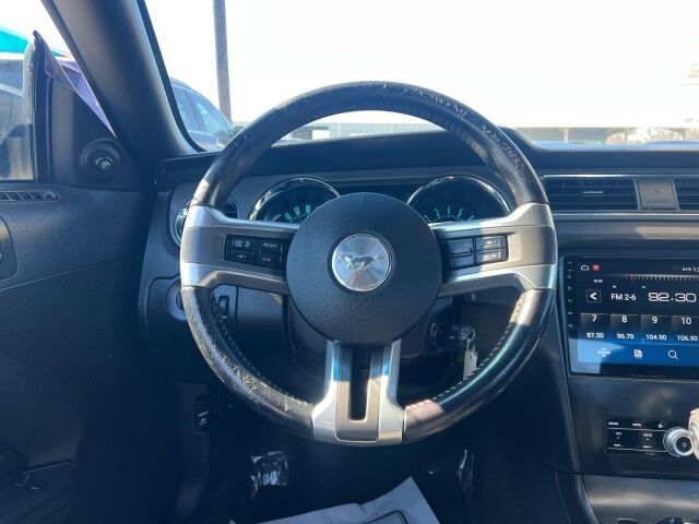 2013 Ford Mustang V6 Premium Gainesville TX