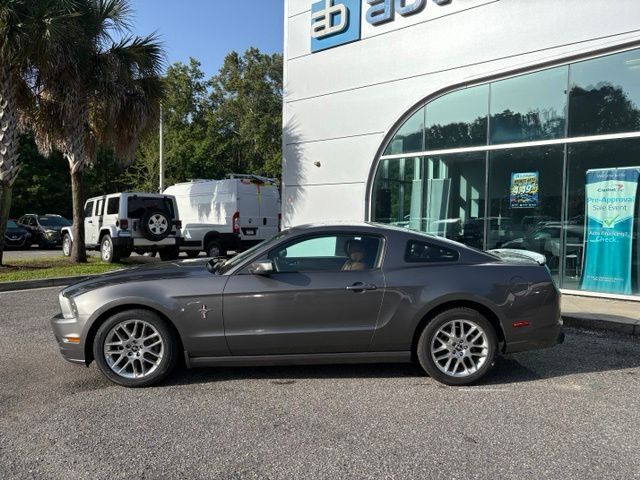 2013 Ford Mustang V6 Premium