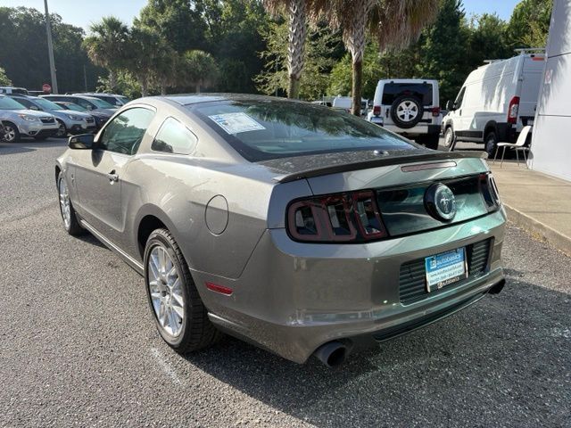 2013 Ford Mustang V6 Premium