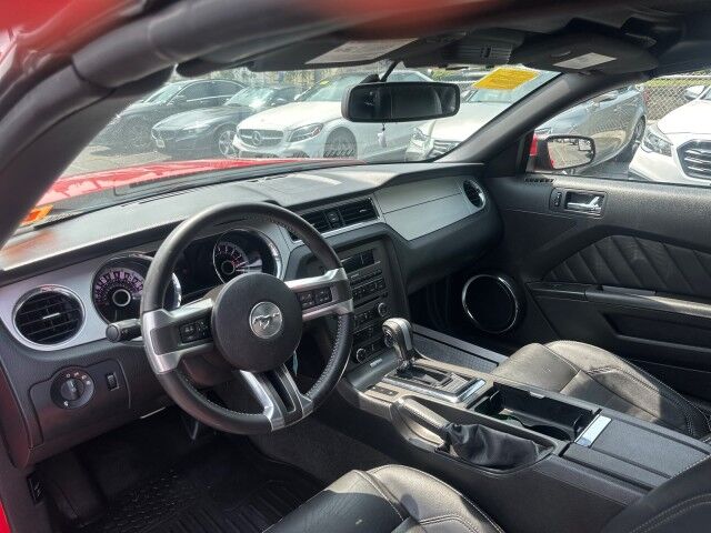 2013 Ford Mustang V6 Premium Worcester MA