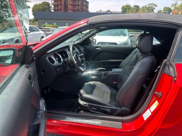 2013 Ford Mustang V6 Premium Worcester MA