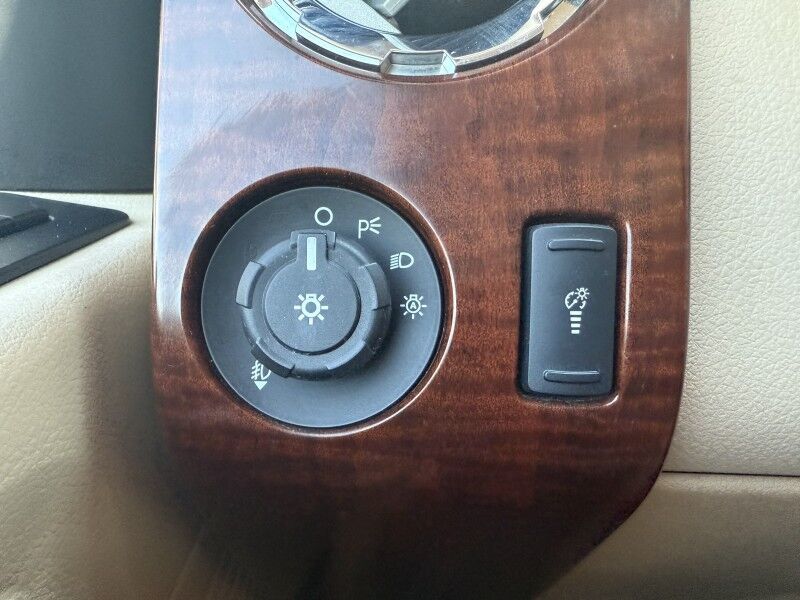 2013 Ford Super Crew F-350 DRW FX4 4x4 Diesel King Ranch King Ranch Collinsville OK