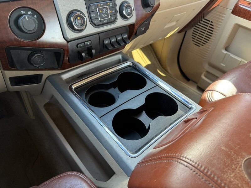 2013 Ford Super Crew F-350 DRW FX4 4x4 Diesel King Ranch King Ranch Collinsville OK