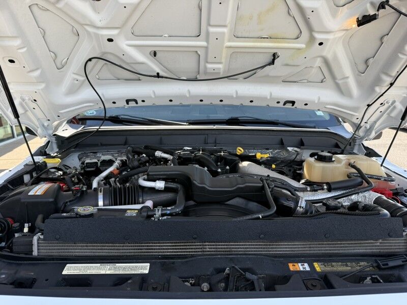 2013 Ford Super Crew F-350 DRW FX4 4x4 Diesel King Ranch King Ranch Collinsville OK